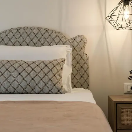 Sofia - Yiota & Apartment