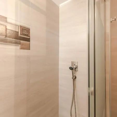 Sofia - Yiota & Apartment