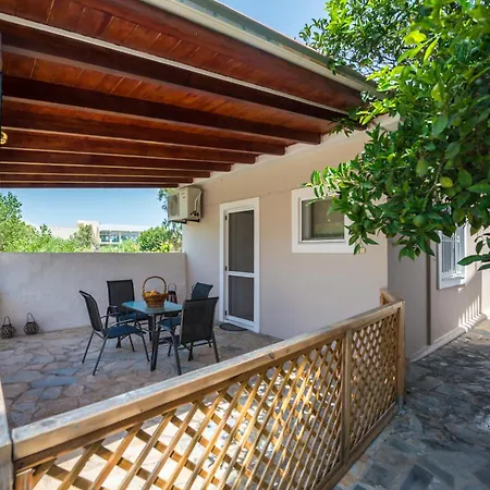 Sofia - Yiota & * Tsilivi (Zakynthos)