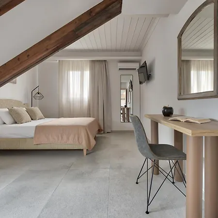 Sofia - Yiota & Apartment Tsilivi (Zakynthos)