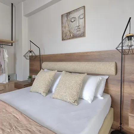 Sofia - Yiota & * Tsilivi (Zakynthos)