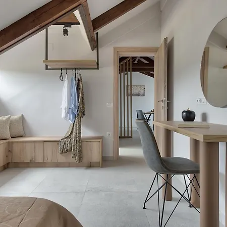 Sofia - Yiota & Apartment *