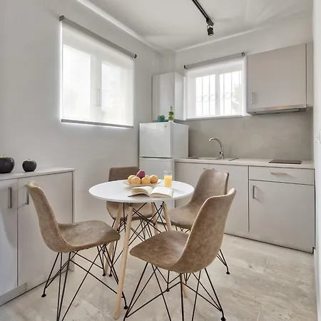 Apartment Sofia - Yiota &