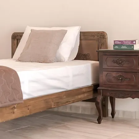 Sofia - Yiota & * チィリヴィ