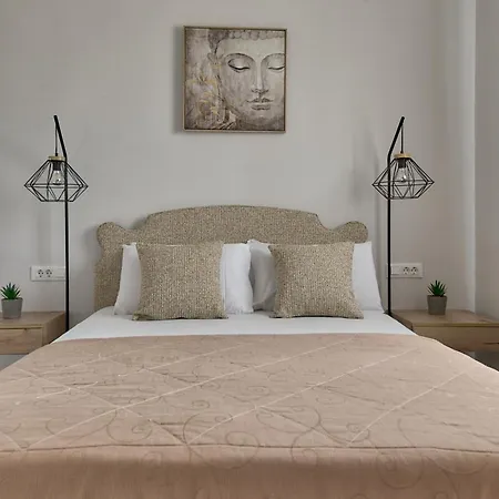 Sofia - Yiota & Apartament *