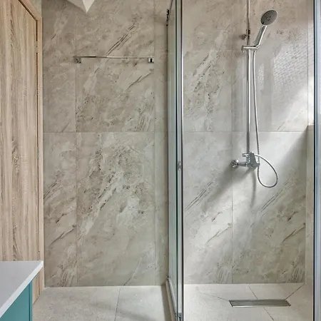 Sofia - Yiota & チィリヴィ